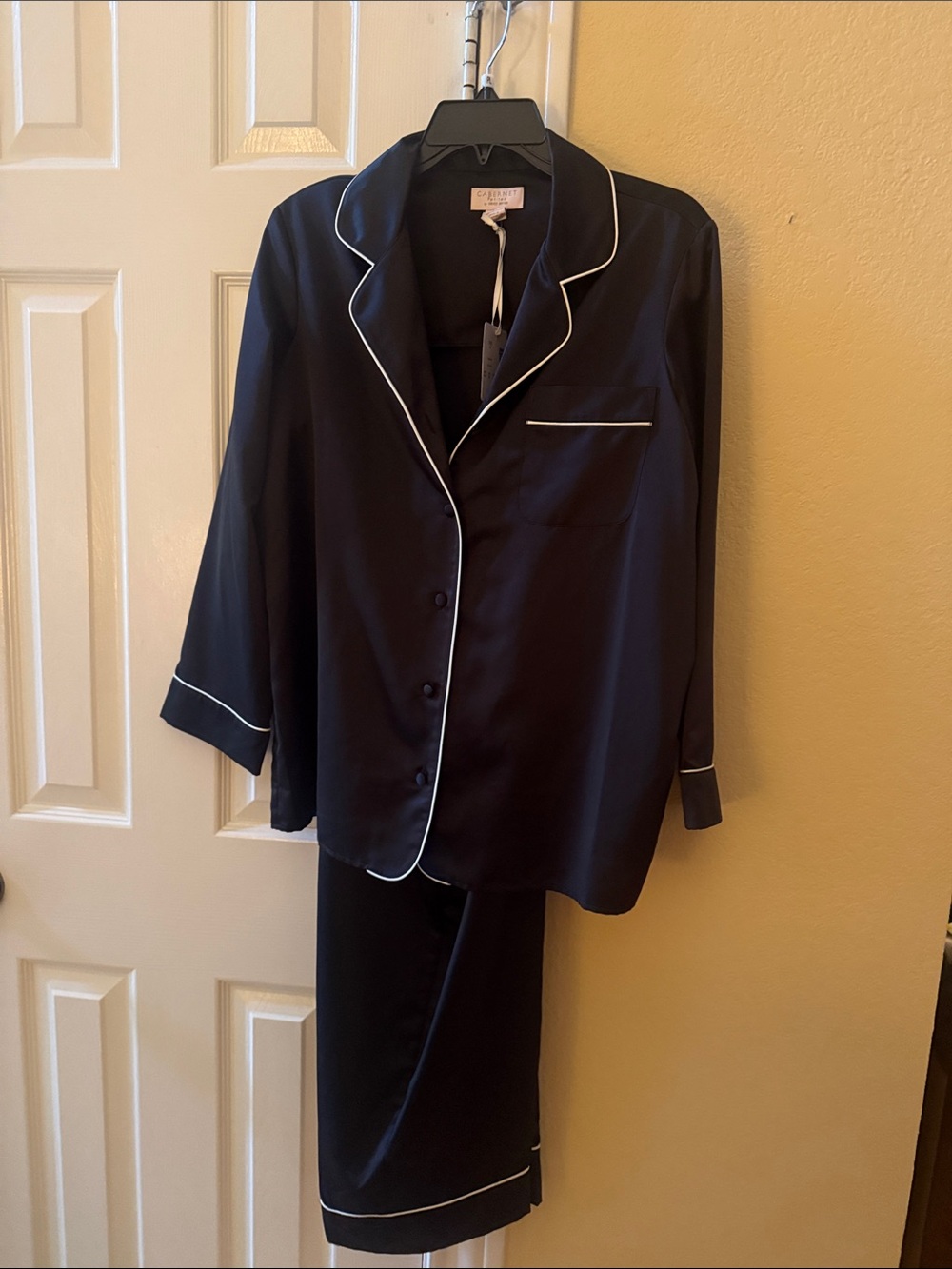 New with Tag Cabernet Navy Satin Pajama Set with White Piping